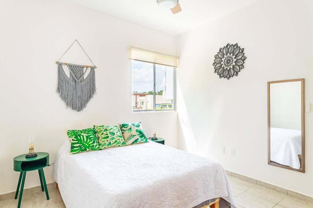 Lovely Cozy Apt W/Pool 2 Bedrooms. Great Location! Puerto Morelos Exteriér fotografie