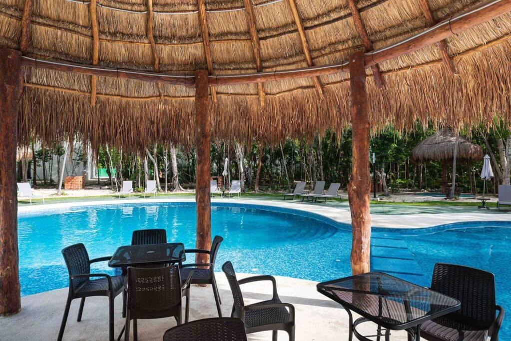 Lovely Cozy Apt W/Pool 2 Bedrooms. Great Location! Puerto Morelos Exteriér fotografie